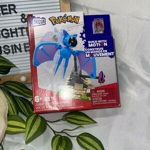 MEGA Pokemon Building Toy Kit Zubat's Midnight Flight (61 Pieces) Kids 6+